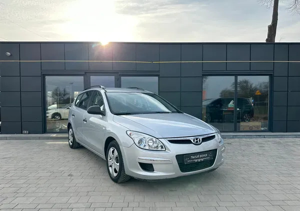 hyundai Hyundai I30 cena 14900 przebieg: 182000, rok produkcji 2009 z Włodawa